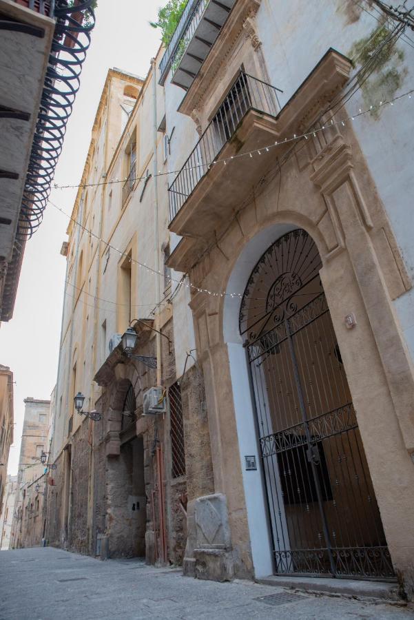 La Maison A La Cathedral Palermo Buitenkant foto